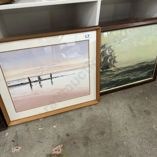 2 pictures