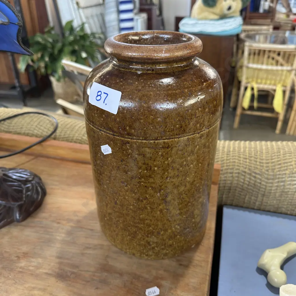 Luke Adams stone crock Image 1++