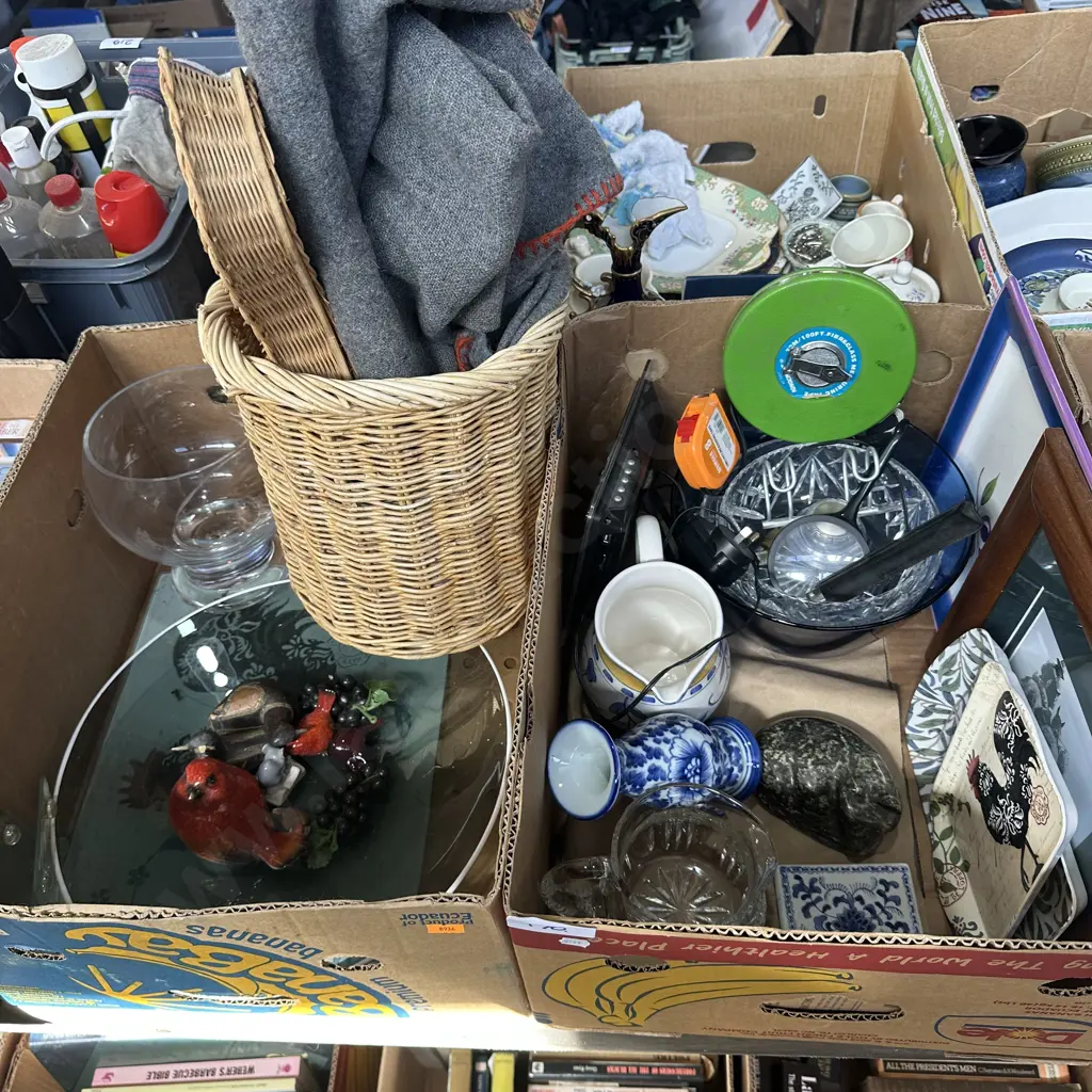 2 boxes marble cat, glass bowls , wickerware etc Image 1++