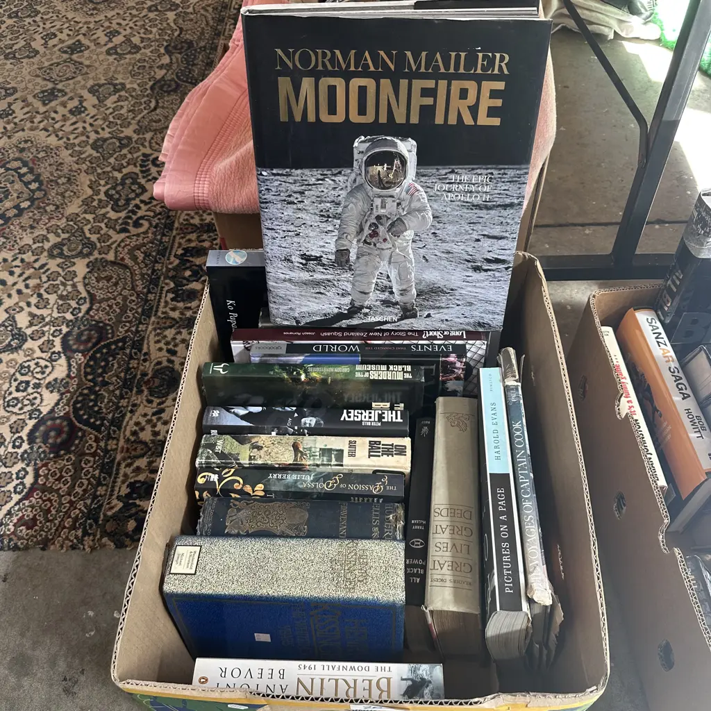 box books Image 1++