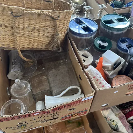 2 box tupperware etc