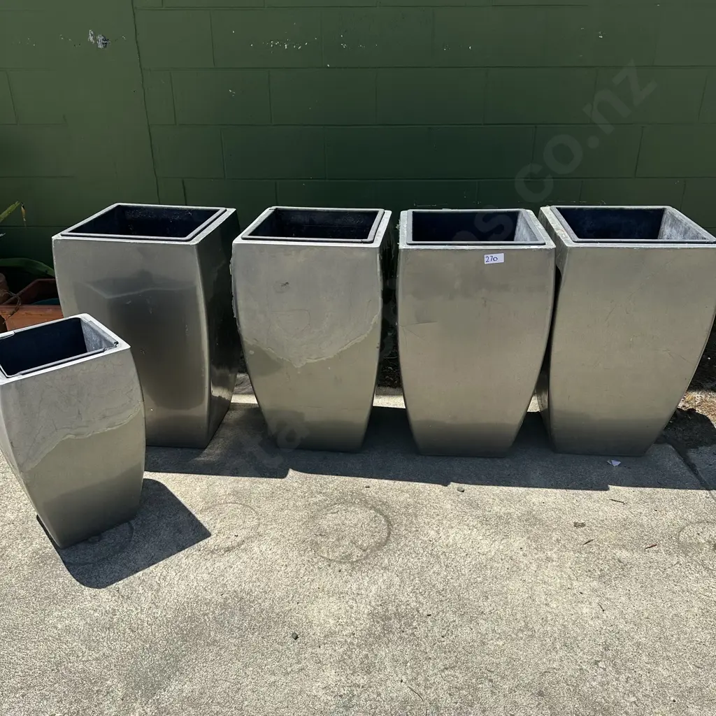 5 planters Image 1++