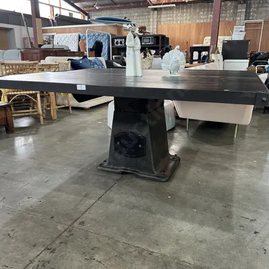 Bespoke Oak & Steel table (more pictures & detail)