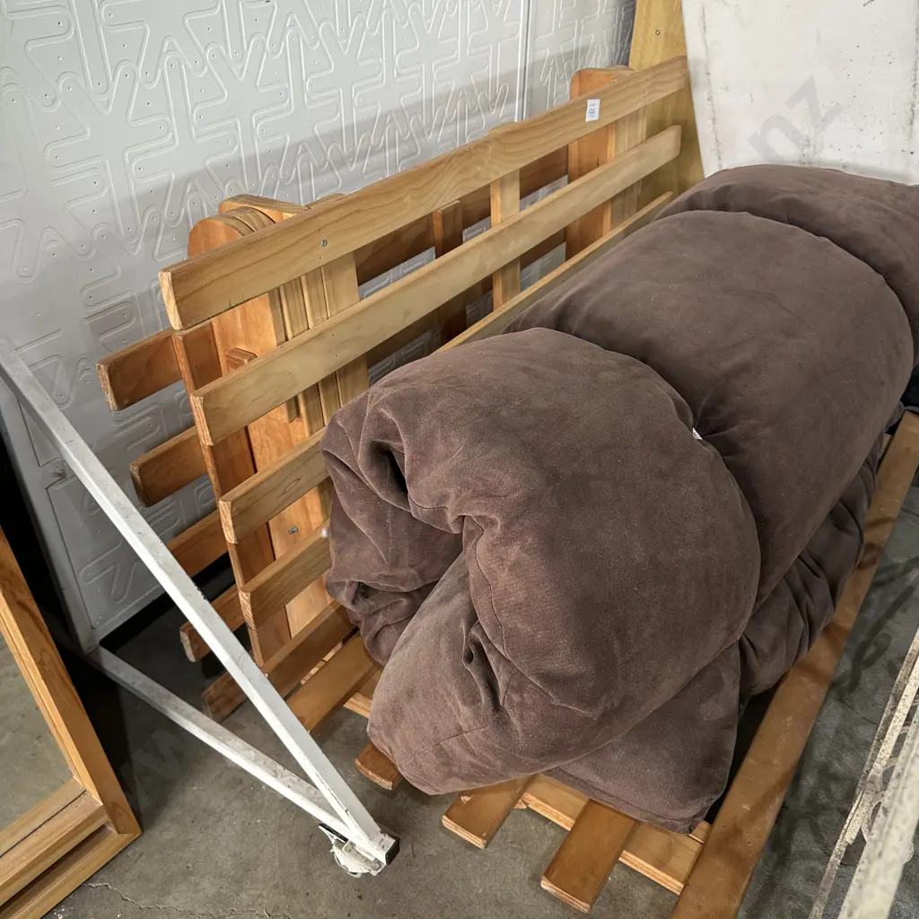 Futon sofa bed Image 1++