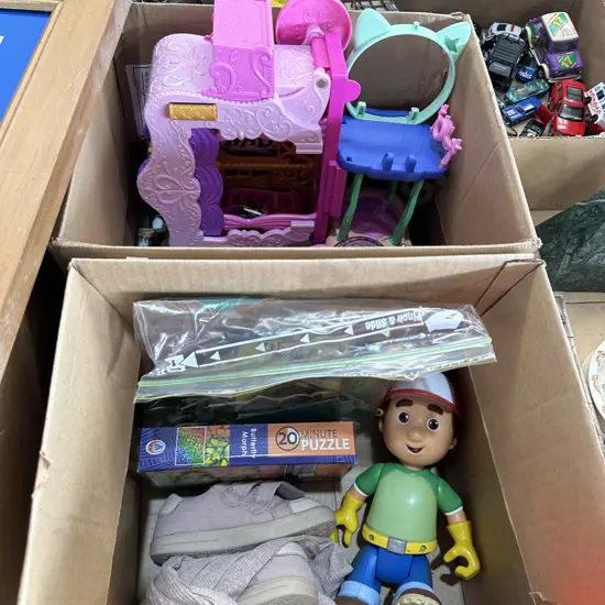 2 box toys