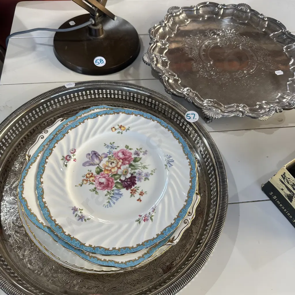 serving trays, cake plates etc Image 1++