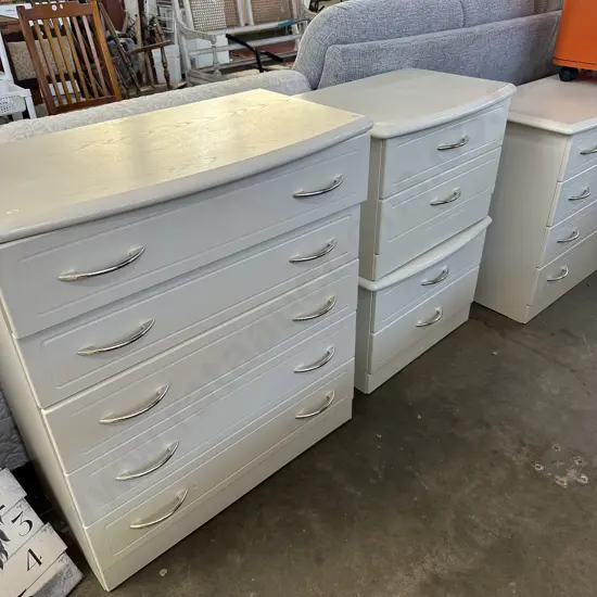 4pc bedroom suite