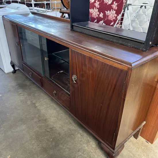 sideboard