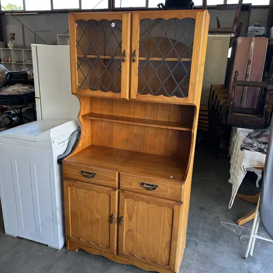 Pine hutch dresser