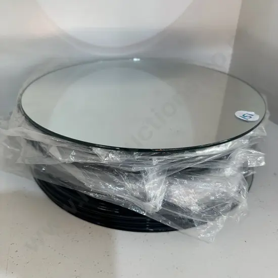20 x 30cm mirrors plus wall mirror