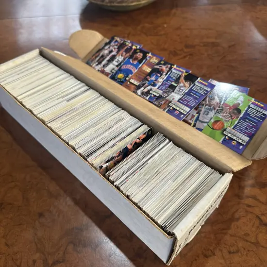 1990s Basketball trading card collection approx 850 cards