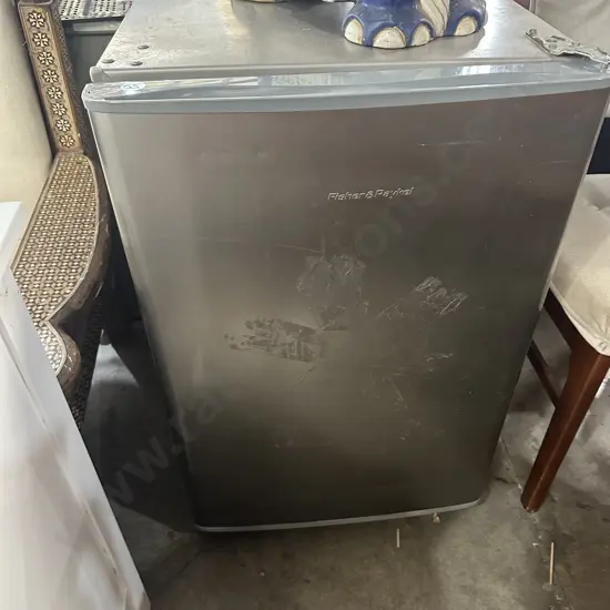 underbench fridge