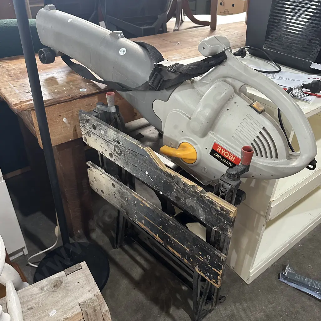 blower  and work bench Image 1++