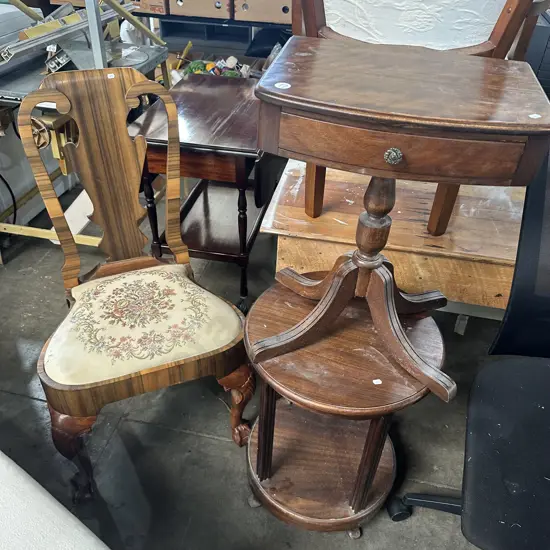 2 side tables and chair