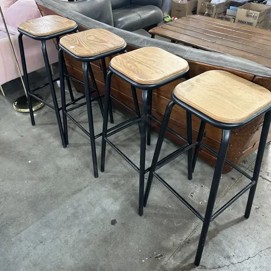 4 wooden/metal bar stools