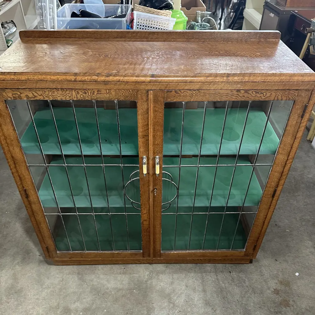 Art Deco "Tigar Oak" cabinet Image 1++