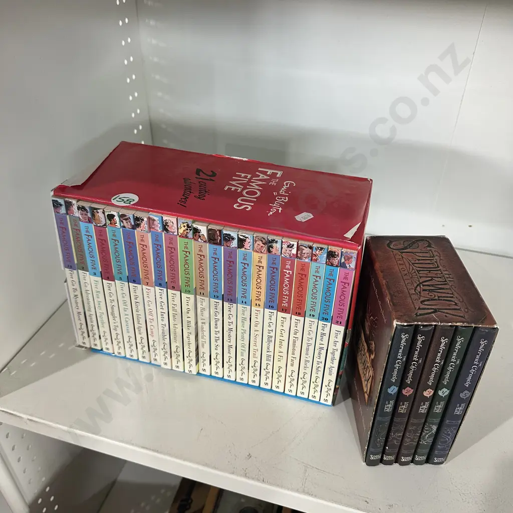 2 boxed sets of books Image 1++