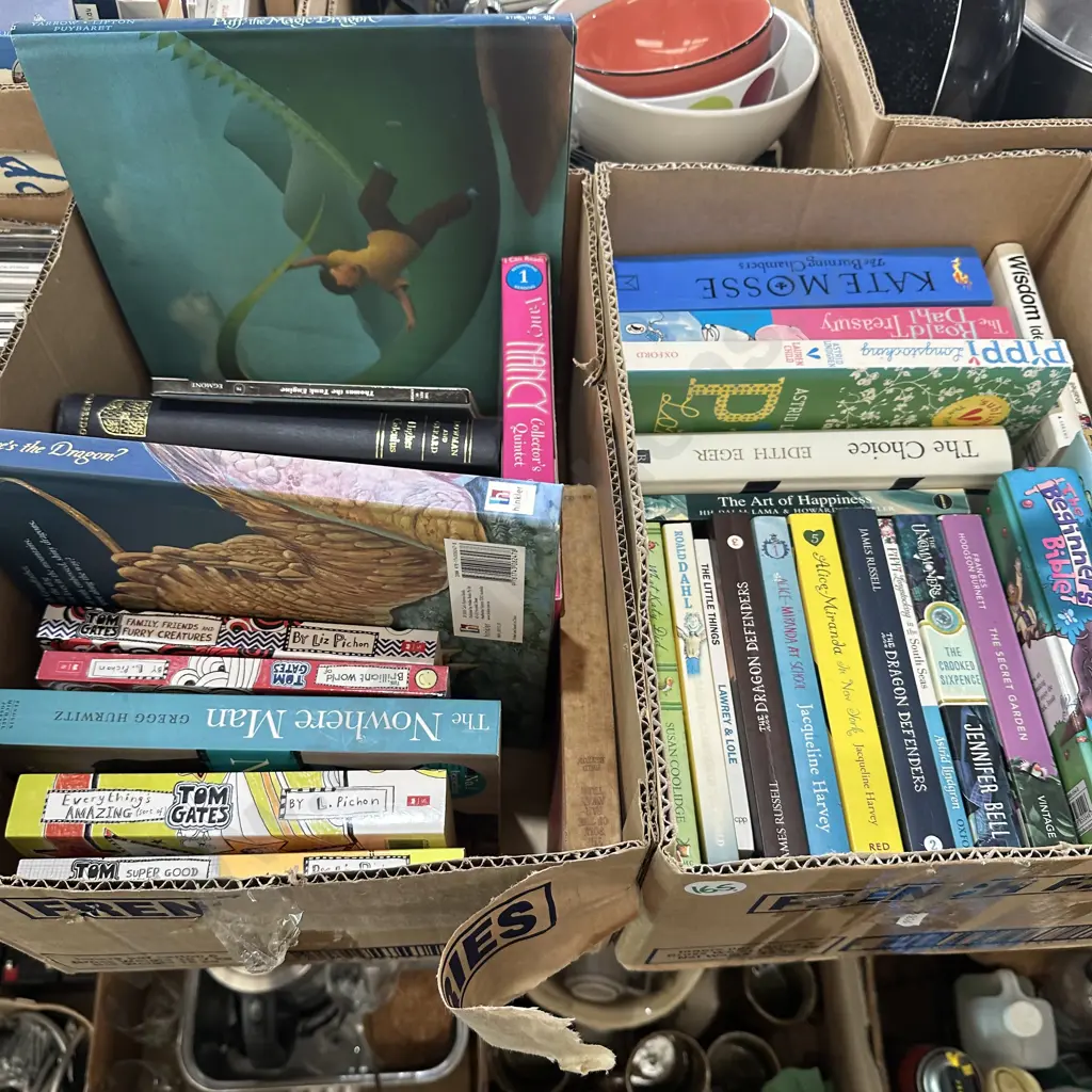 Two boxes of books Image 1++