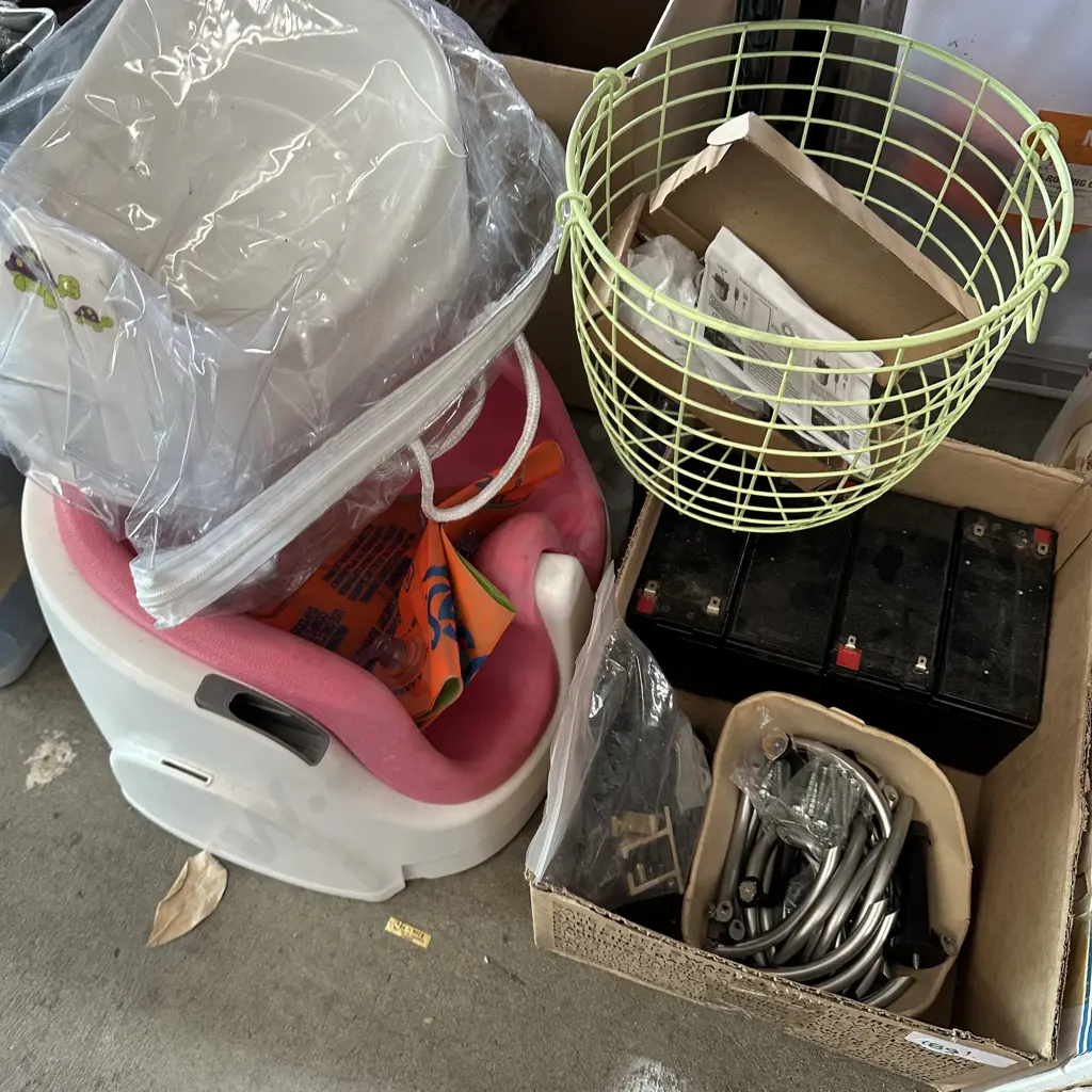 Four rechargeable batteries, hardware, kids seats etc. Image 1++