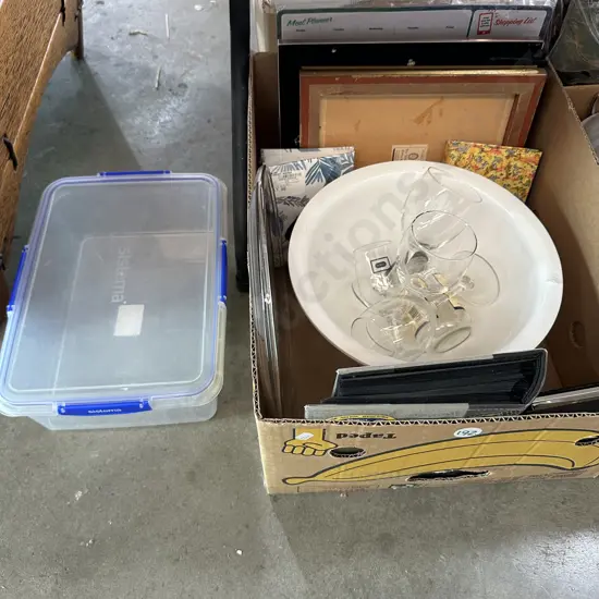 Box including picture frames and Sistema etc.