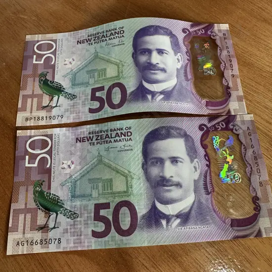 $100 gifted to the purchaser of these items - conditions apply. See other photos and detail