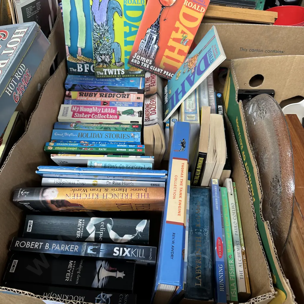 Box of books including childrens books. Image 1++