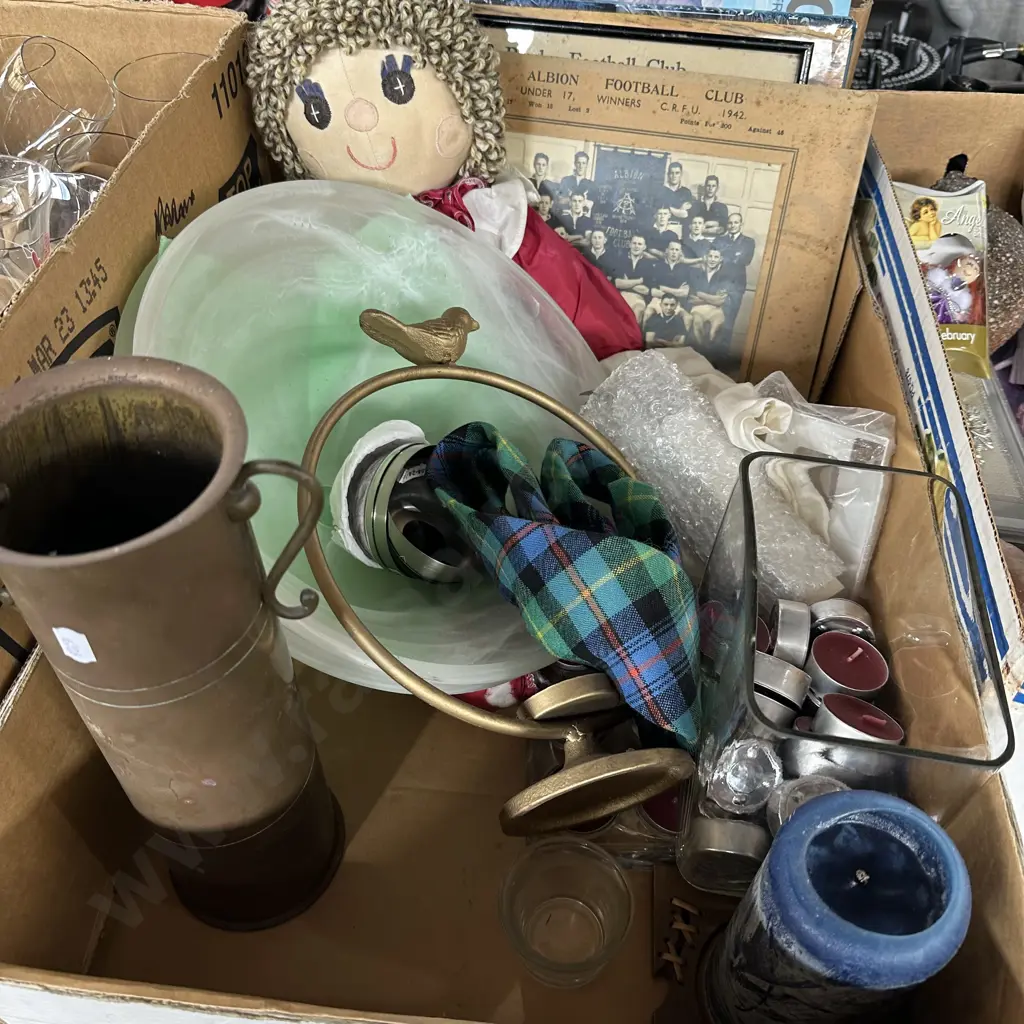 Box lot including WW1 Brass shell etc. Image 1++