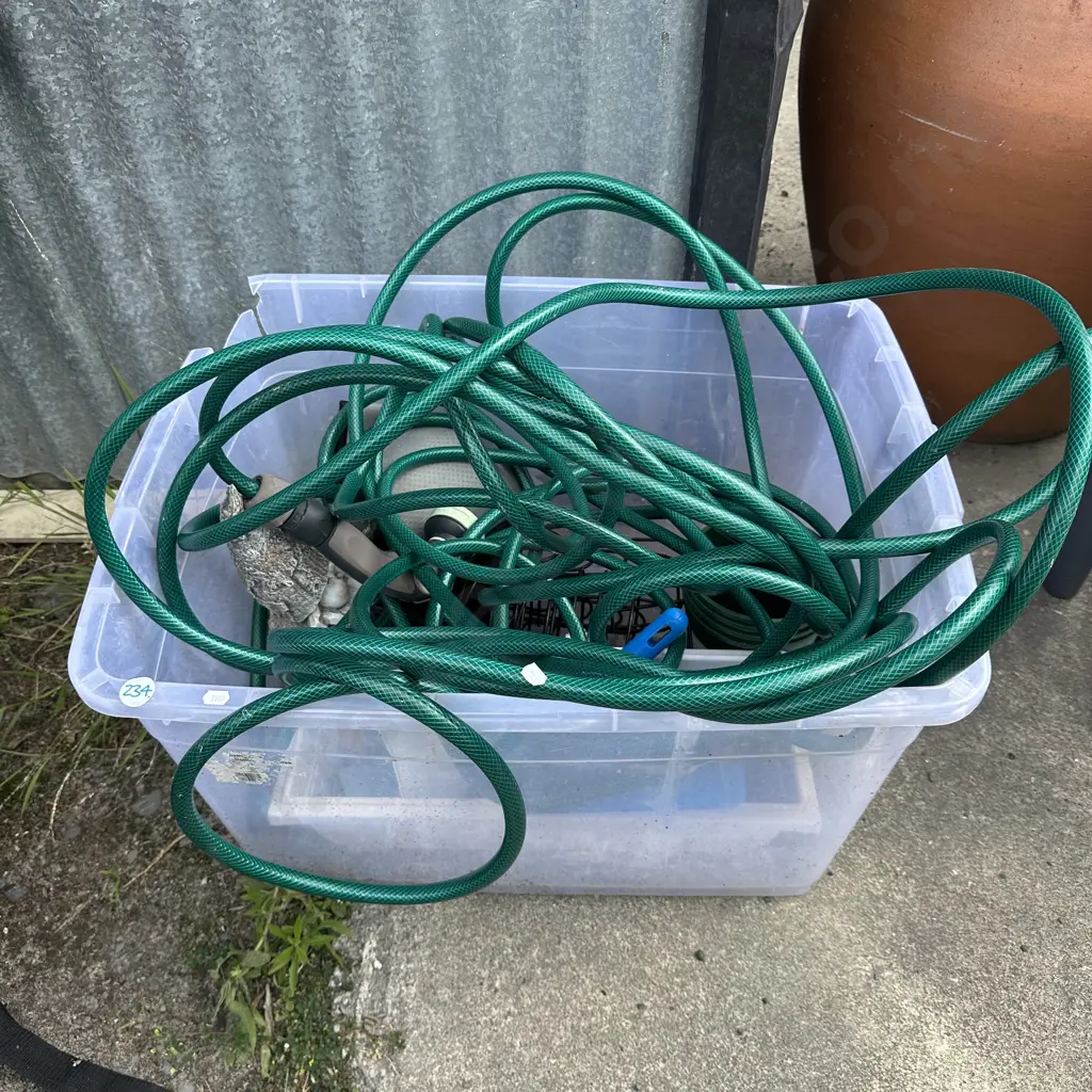 Planter, hose, solar light etc. Image 1++
