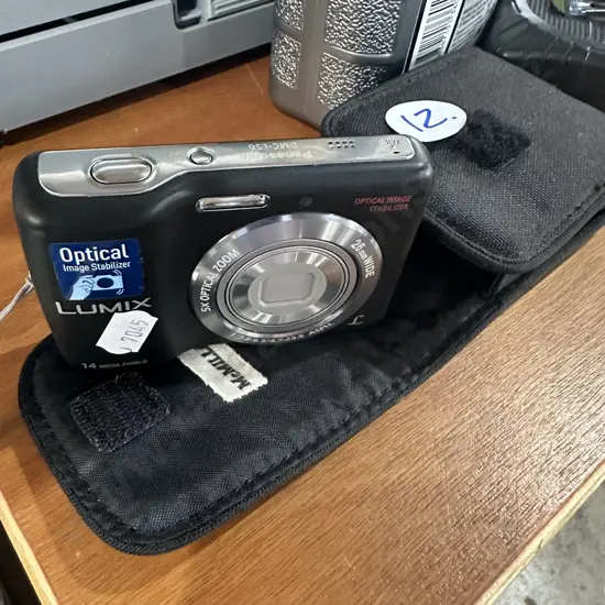 panasonic lumix camera