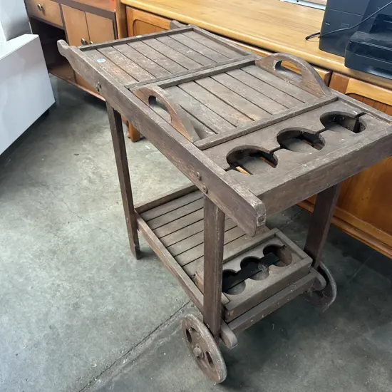 pool side drinks trolley