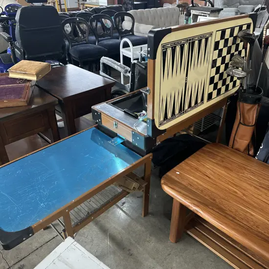 camping kitchen, games table