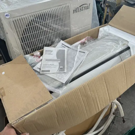 Mistral Air conditioning unit comes (never used) with 6M copper pipe