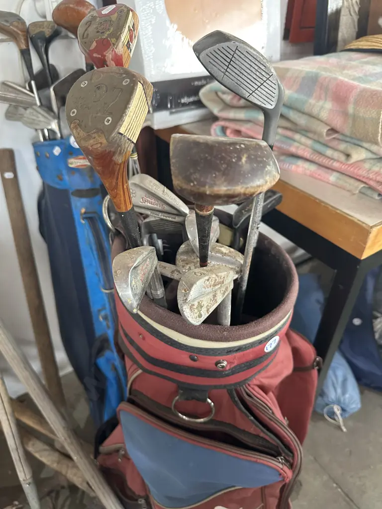 golf club set Image 1++