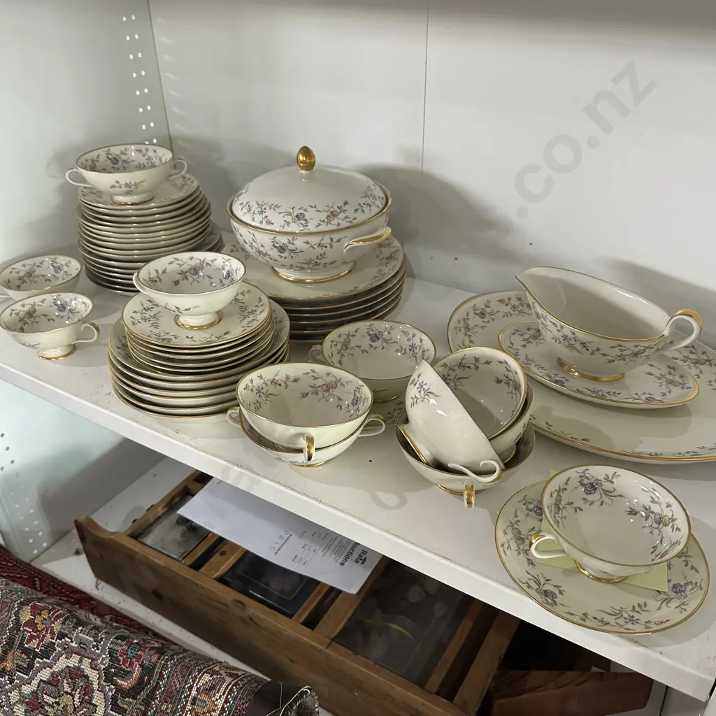 German 6 place dinner service Image 1++