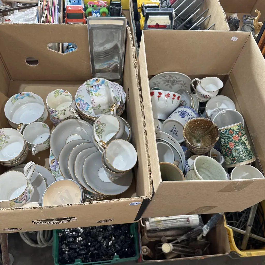 Two boxes english china etc. Image 1++