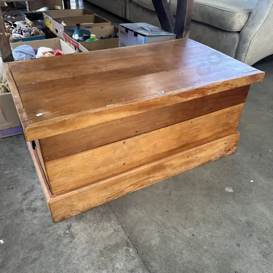 recycled Matai blanket box