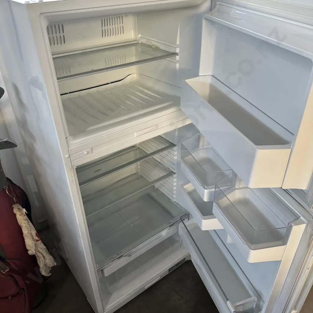 fridge freezer Image 1++