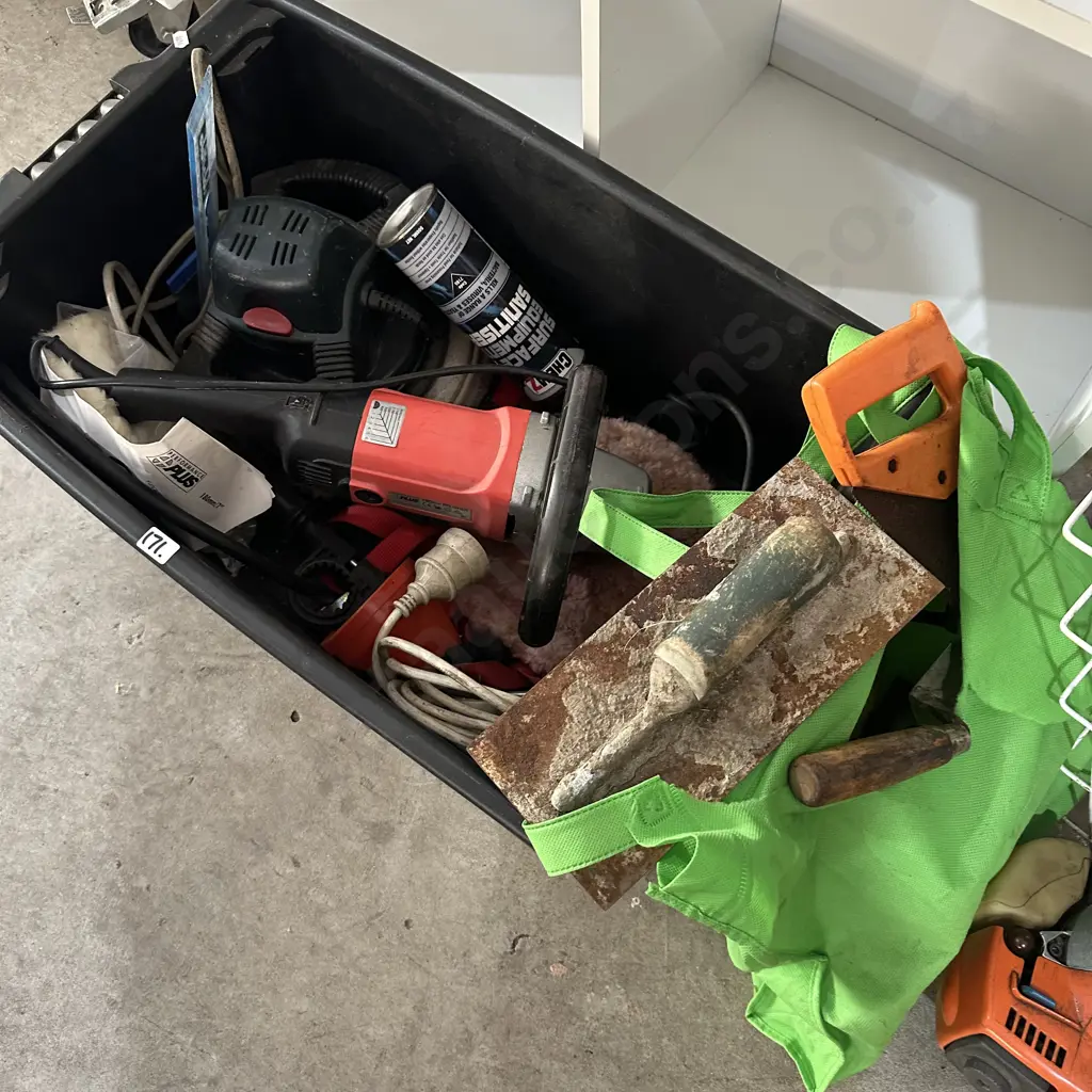 bin of polishers and trowels Image 1++