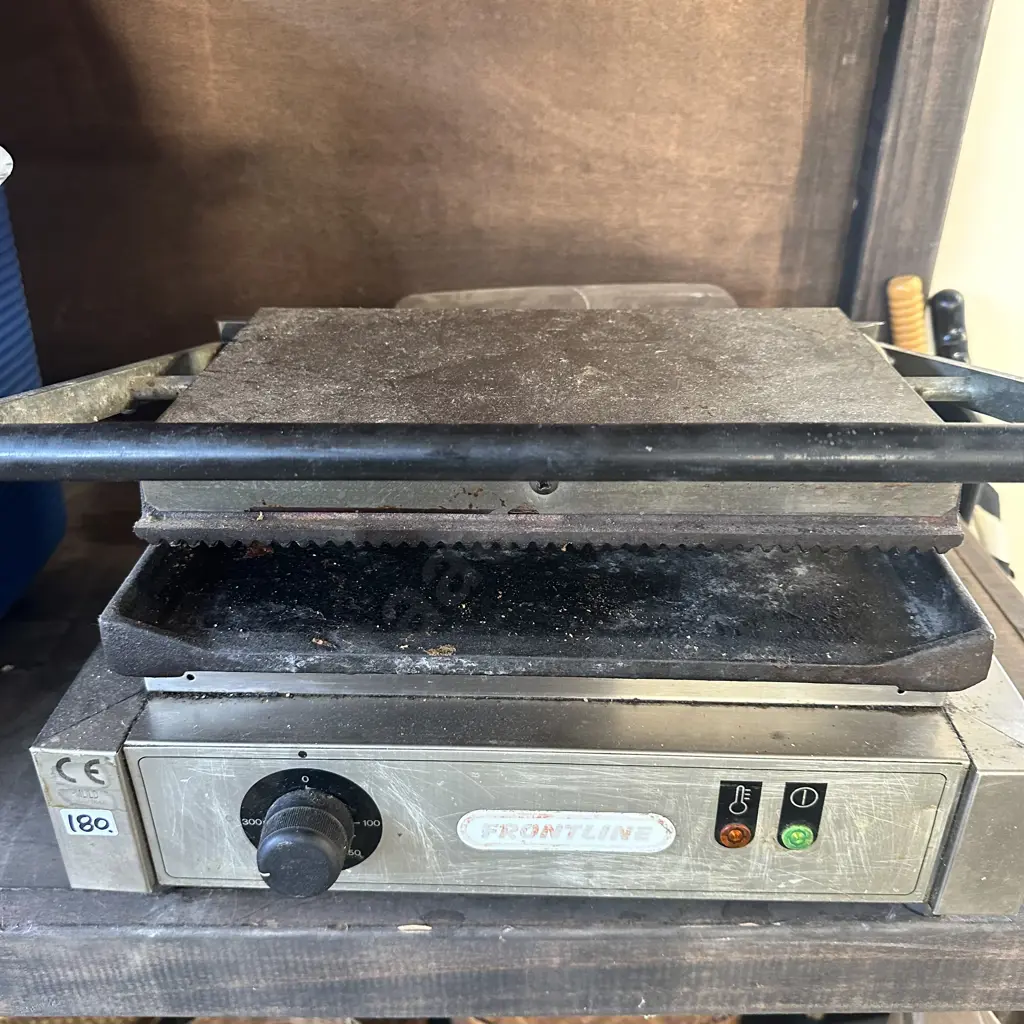 large sandwich press plus mixer parts Image 1++