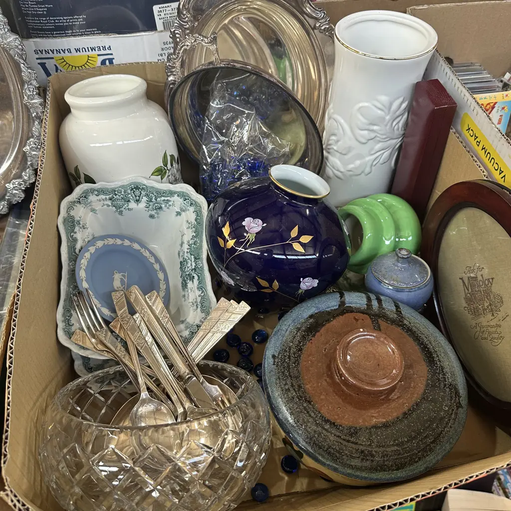 Box of silverware, pottery, wedgwood, vases etc. Image 1++