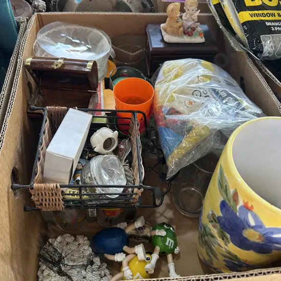 Glassware, colourful vase, decorative fish tank gravel etc.