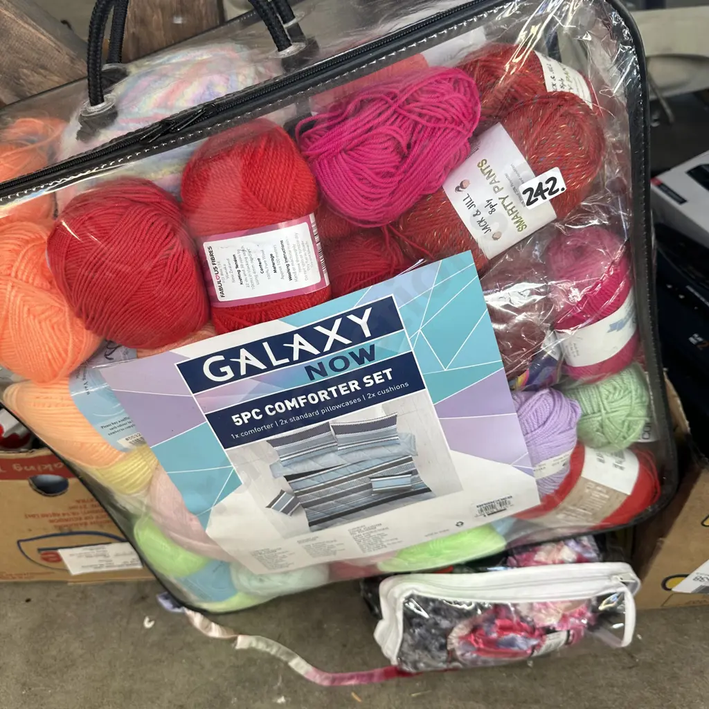Selection of wool. Image 1++
