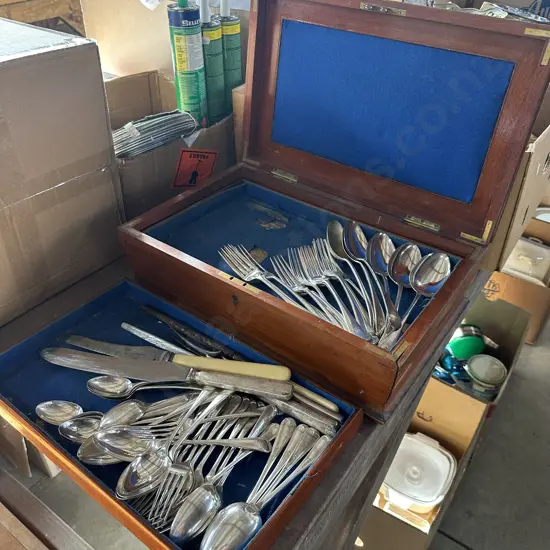 Silver cutlery and wooden box