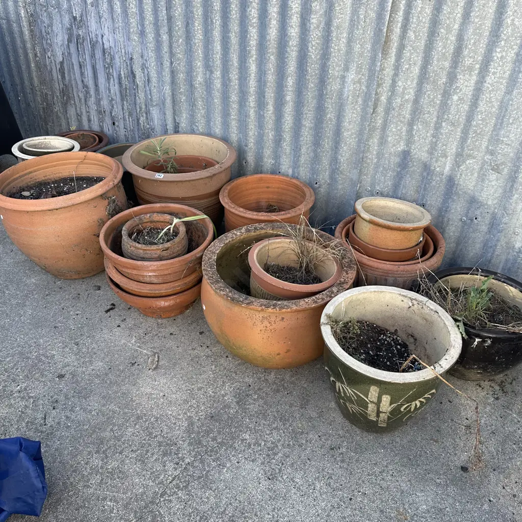 large lot planters Image 1++